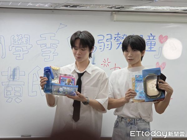 ▲黃氏兄弟現身道歉。（圖／記者葉文正攝）