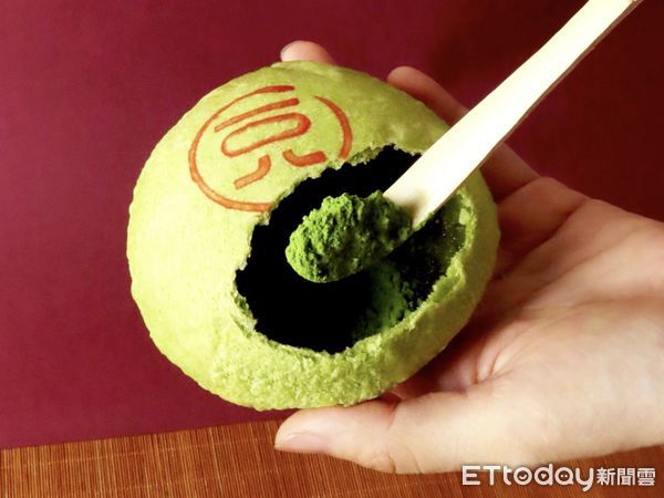 ▲▼一〇八抹茶茶廊找來「舊來發餅舖」聯手推出 「宇治抹茶椪餅」。（圖／一〇八抹茶茶廊提供）