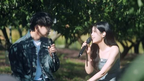 外送稿用 ▲▼Lyn,M.C The Max,ISU。（圖／翻攝自韓網）