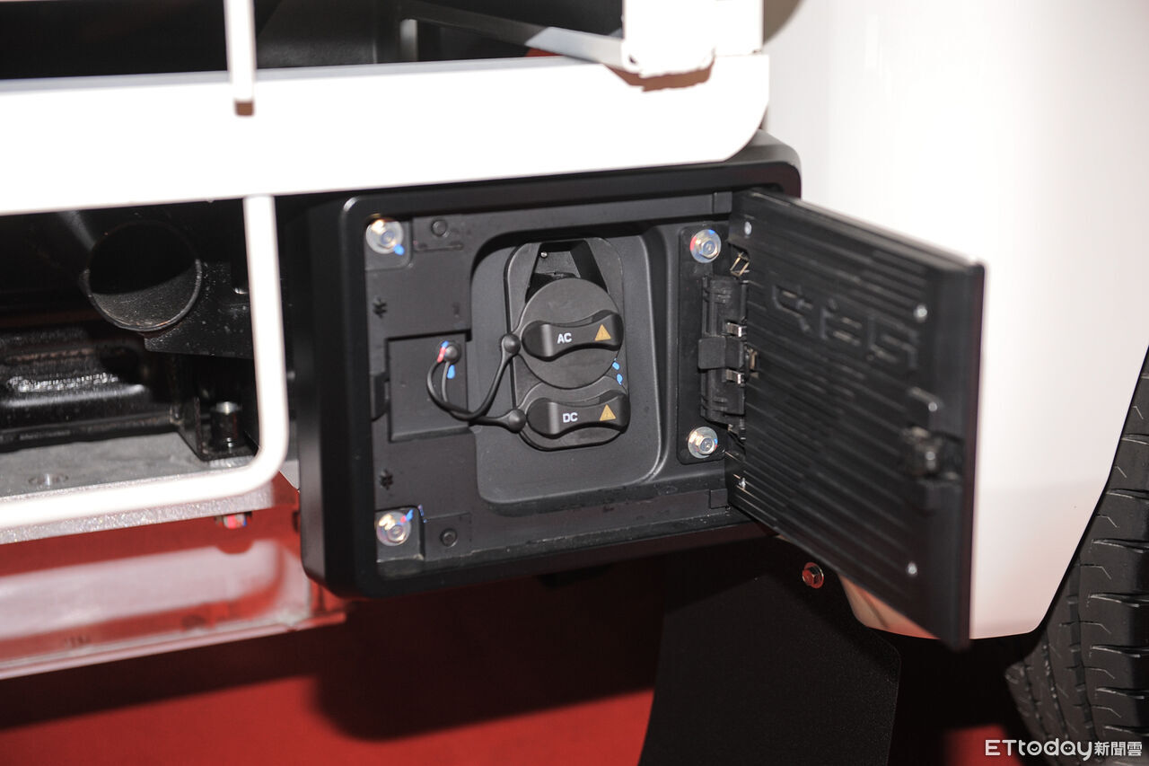 ▲CMC中華ET35電動3噸半下線。（圖／記者林鼎智攝）