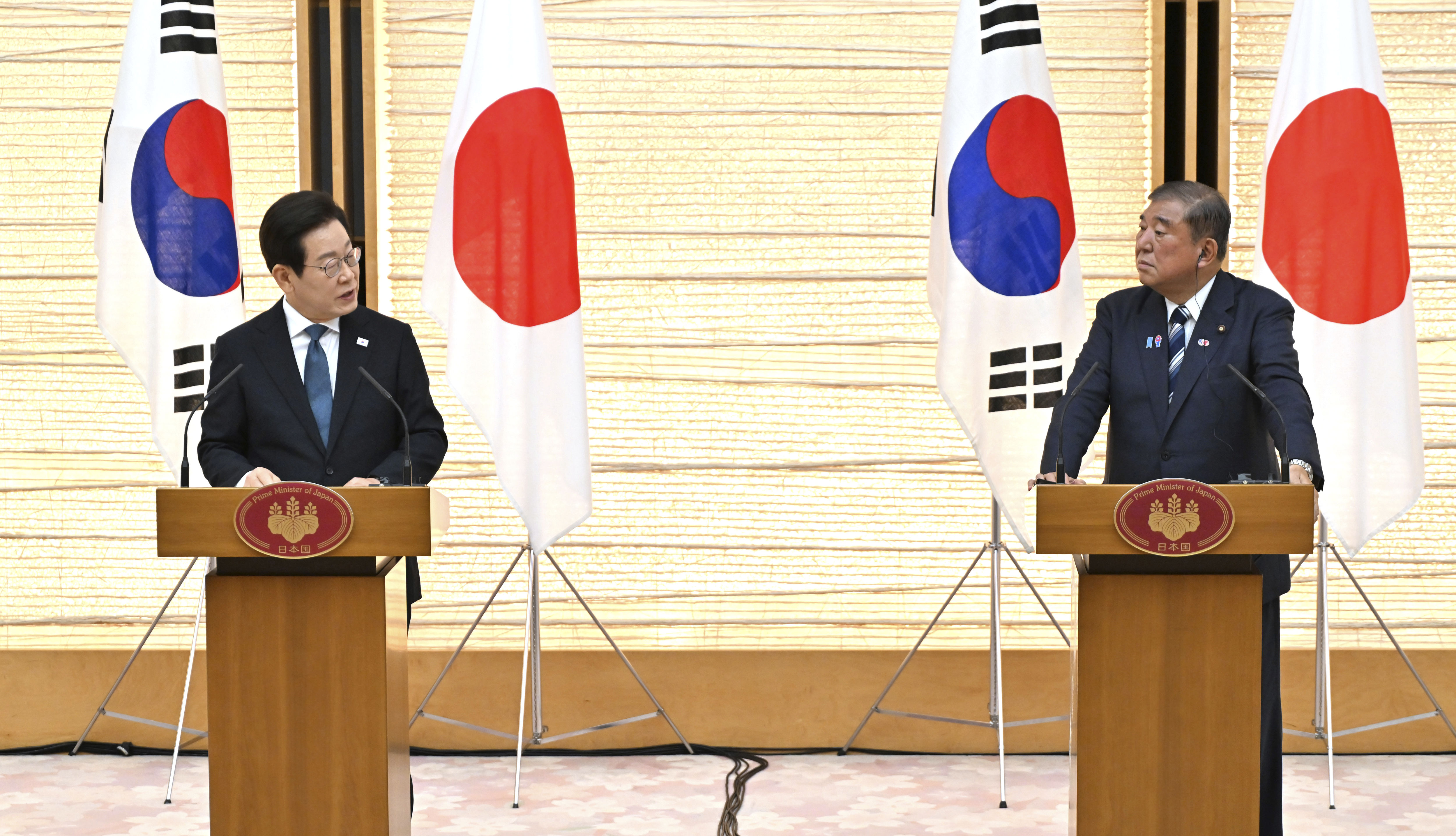 ▲▼會談後，李在明、石破茂召開記者發表會。（圖／達志影像／美聯社）