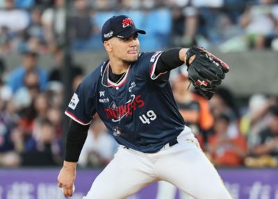 威能帝連9場優質先發!桃猿8比3斬獅 終結「周六魔咒」
