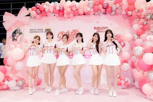 ▲樂天女孩到香港 。（圖／樂天桃猿）