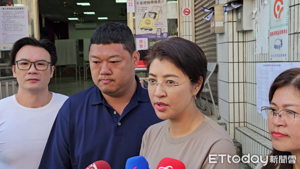 ▲核三重啟公投及第二波立委大罷免案投票進行中，南投縣長許淑華呼籲民眾踴躍投票。（圖／記者高堂堯攝）