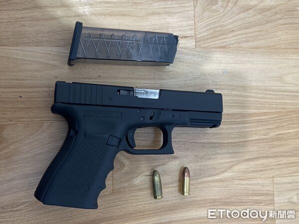 ▲高男開槍幫喬分手費，在三重遭警方逮捕。（圖／記者陸運陞翻攝）