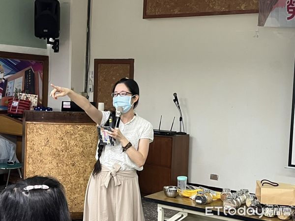 ▲台南市政府勞工局23日舉辦營養講座，吸引勞工朋友踴躍參與。（記者林東良翻攝，下同）