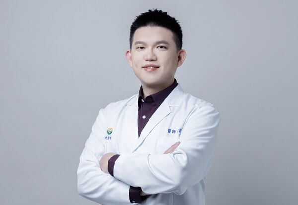 ▲▼瑞隆馬光中醫診所中醫師簡浚崴。（圖／馬光中醫提供）