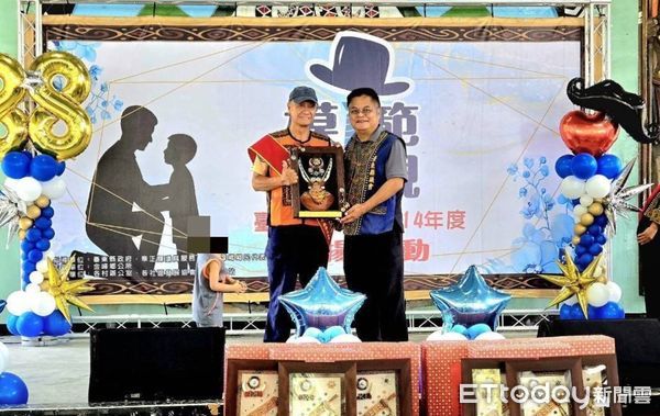 ▲台東太麻里警員林秀壯榮獲「模範父親」肯定。（圖／記者楊晨東翻攝）
