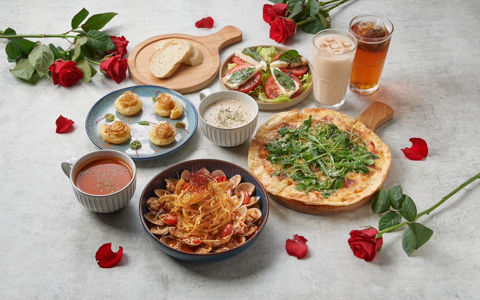 ▲百貨七夕優惠。（圖／各業者提供）