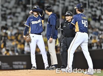 魏碩成投球突頭痛王建民上前關心　球團：將到醫院檢查