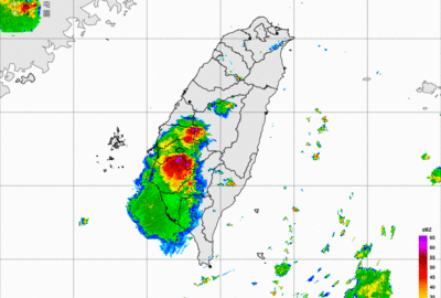 快訊/大雷雨突襲!水彈北上開轟 最新大雨警戒區域曝