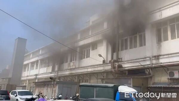 ▲▼     桃園市大園區竹圍漁港魚產品直銷中心        。（圖／記者楊熾興翻攝）