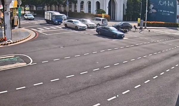 ▲▼曾拿過總統教育獎的特教生，竟被無照闖紅燈的男子撞死，檢方令5萬元交保。（圖／ETtoday資料照）