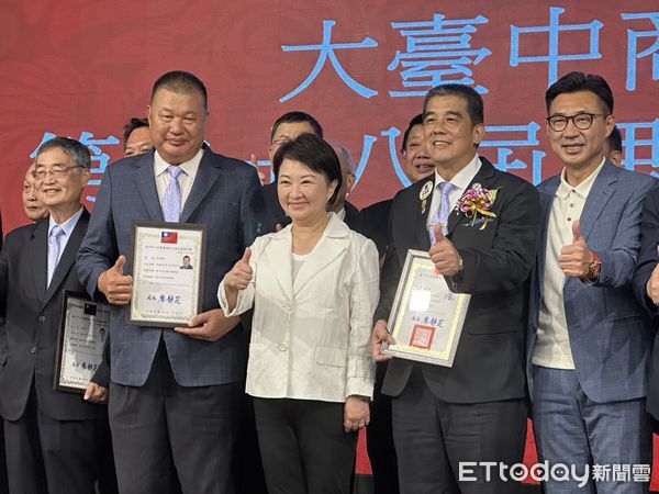 ▲▼             台中市長盧秀燕表態不選黨主席。（圖／記者白珈陽攝，下同）