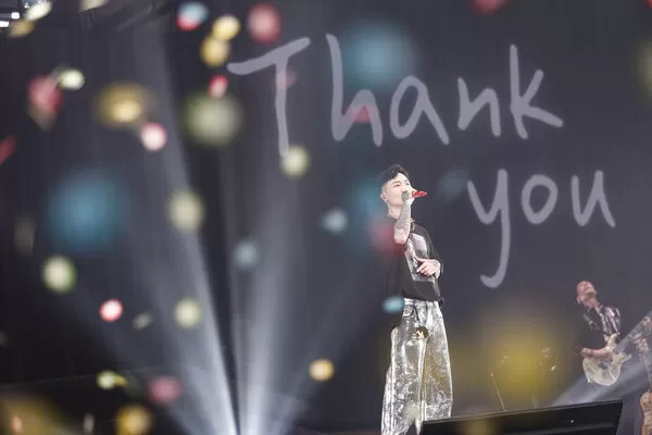 ▲▼蕭秉治攻蛋舉辦《活著Alive》演唱會。（圖／相信音樂提供）