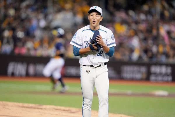 ▲台鋼新日籍洋投櫻井周斗。（圖／台鋼雄鷹提供）