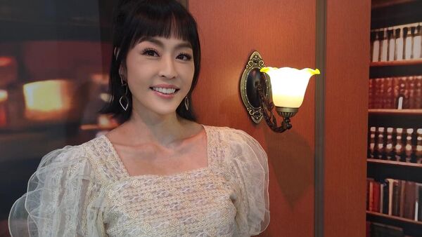 外送稿用　▲▼唐玲。（圖／翻攝自FACEBOOK／唐玲Linh Linh）