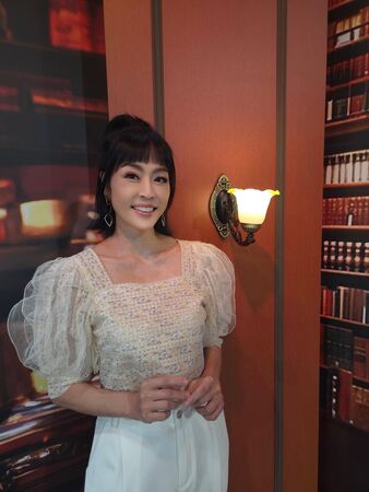 外送稿用　▲▼唐玲。（圖／翻攝自FACEBOOK／唐玲Linh Linh）