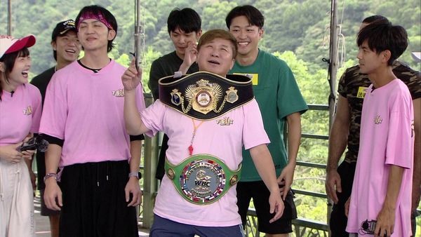 ▲▼胡瓜跟拳王對打。（圖／民視提供）