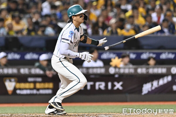 ▲台鋼雄鷹郭阜林。（圖／記者李毓康攝）