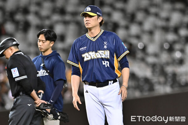 ▲▼中職中信兄弟投手教練王建民。（圖／記者李毓康攝）