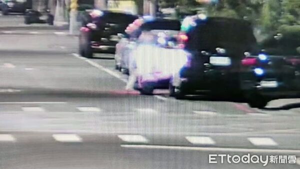 ▲▼高雄保時捷凱燕遭破壞，警方抓到車主前男友涉案。（圖／記者賴文萱翻攝）