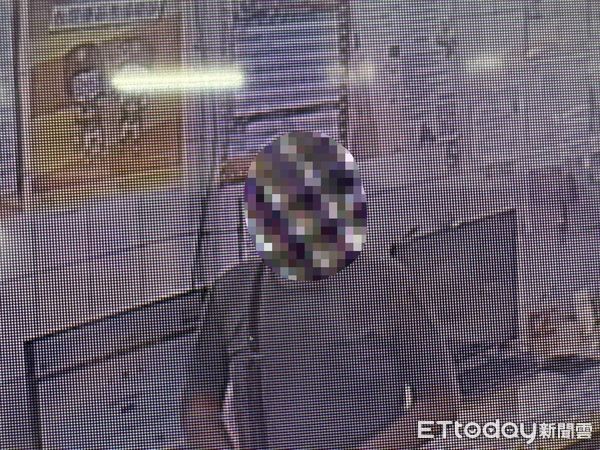▲台南市警麻豆分局警方調閱監視器畫面，鎖定涉案王姓男子，並在下營區攔查王嫌到案。（圖／記者林東良翻攝，下同）