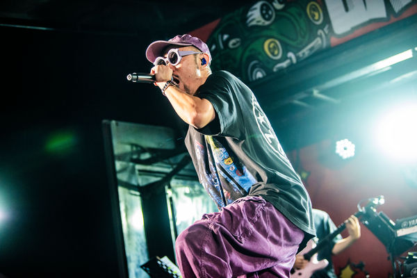 ▲▼熱狗飆唱多首金曲嗨翻全場。（圖／StreetVoice街聲提供）