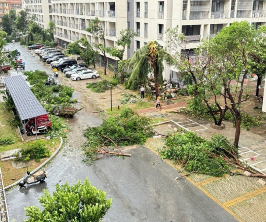▲▼「劍魚」狂掃三亞。（圖／翻攝自微博）