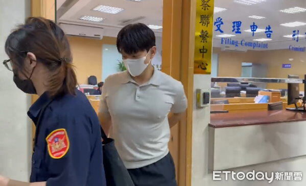 「小英男孩」鄭亦麟涉綠能收賄聲押。（圖／記者劉昌松攝）