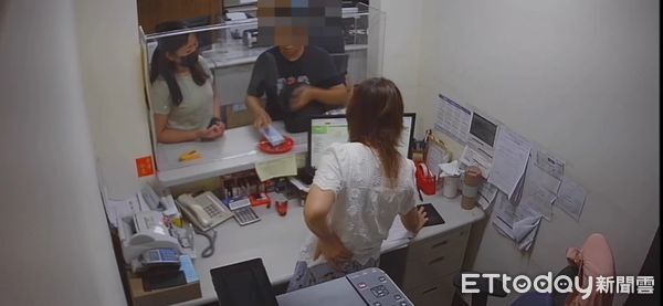 ▲▼蘇男驚覺土地將遭拍賣，於日前繳清罰鍰。（圖／記者王兆麟翻攝，下同）