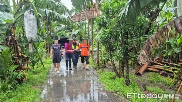 ▲里港警方找到曾男並送返家。（圖／記者陳崑福翻攝）