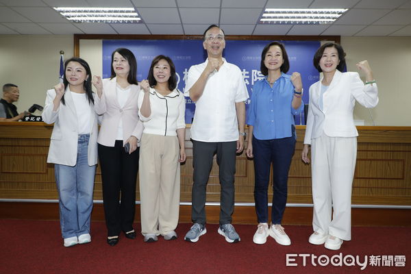 ▲▼朱立倫出席2025模擬立法院開幕式，黨主席交棒選舉議題還是媒體關注追逐的焦點。（圖／記者湯興漢攝）