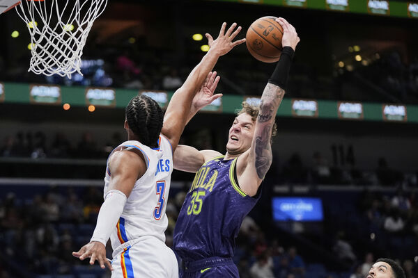 ▲▼湖人簽下213公分長人凱利。（圖／達志影像／美聯社）