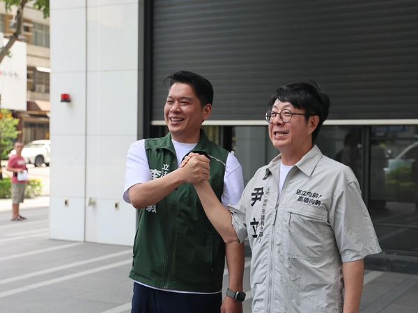 ▲▼尹立宣布參選高雄市議員。（圖／翻攝自Facebook／尹立）