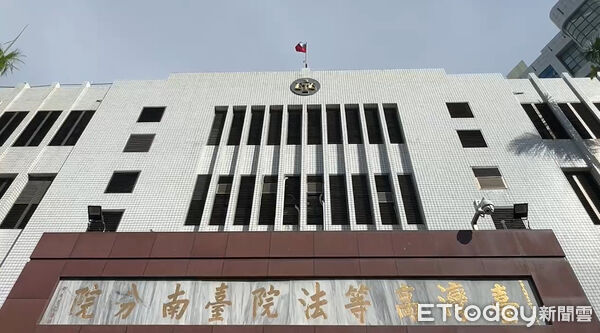 ▲台南幼童虐死案二審宣判，台南高分院駁回陳父上訴，維持一審18年重刑。（記者林東良翻攝，下同）