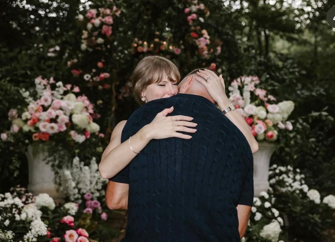 ▲▼  泰勒絲訂婚          。（圖／翻攝IG）