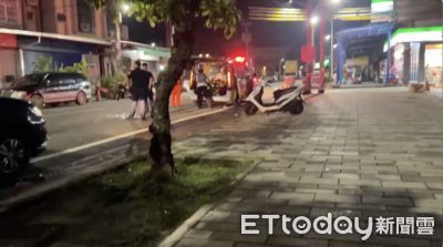 高雄梓官漁港深夜格鬥秀!3人棍棒+螺絲起子狂毆 男濺血倒地