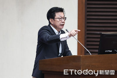 「柯建銘還在普發違憲是對話還對立？」　綠委急：黨團要改變路線