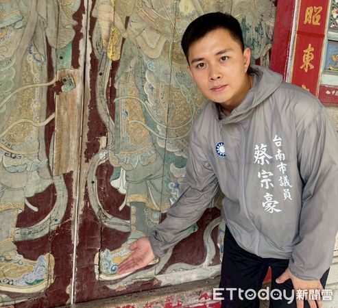 ▲法華寺為台南「七寺八廟」之一，歷史超過三百年，如今因年久失修加上颱風豪雨侵襲，結構受損嚴重。（記者林東良攝，下同）