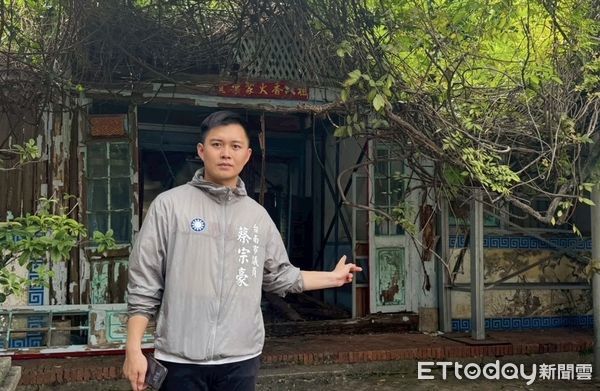 ▲法華寺為台南「七寺八廟」之一，歷史超過三百年，如今因年久失修加上颱風豪雨侵襲，結構受損嚴重。（記者林東良攝，下同）