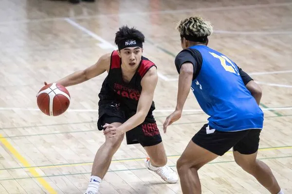 ▲▼戰神休賽季首場交流賽慘輸滋賀湖泊；總教練許皓程；新秀魏芃禾首次披上戰神戰袍；雷蒙恩歸隊僅一週，自評「狀況不好」。（圖／台北戰神提供）