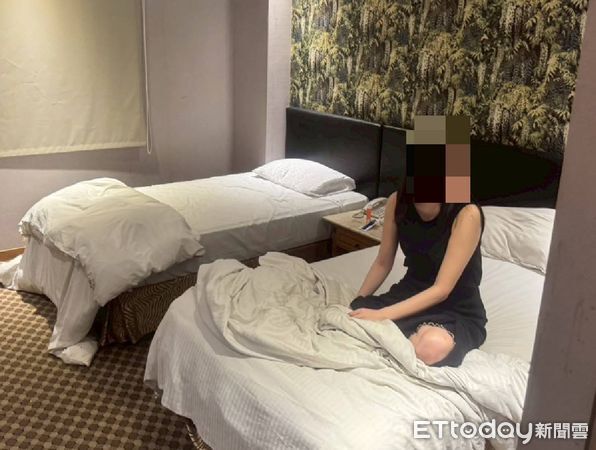 ▲▼1名女子自稱現役AV女優，50分鐘開價2萬元。（圖／民眾提供，下同）