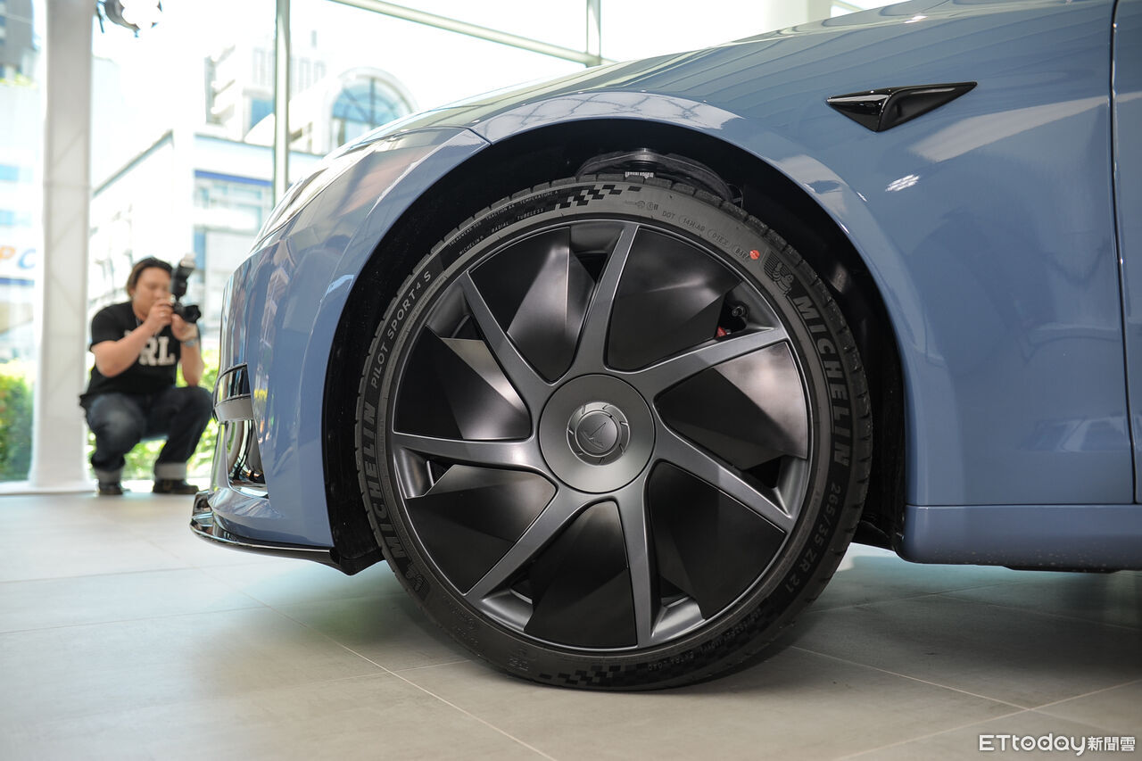 ▲特斯拉小改款Model S、Model X  。（圖／記者林鼎智攝）