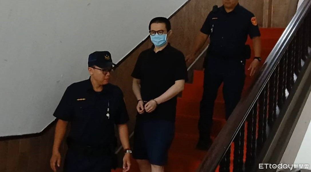 郭哲敏開庭看A片!律師歪樓「丟出1疑問」 網搖頭:只是幌子