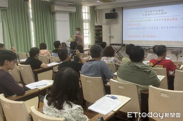 ▲台南市教育局推動正向管教研習，教師透過案例解析與SEL學習，提升專業輔導能量。（圖／記者林東良翻攝，下同）