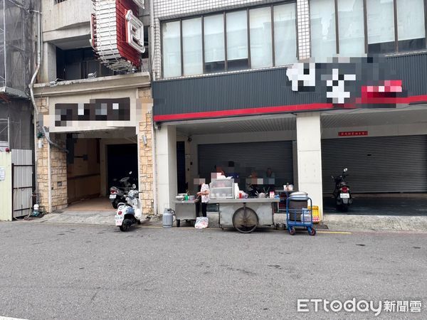 ▲▼通緝犯認證美味！工人為吃「古早味蛋餅」遭逮　落網求警買完再走 。（圖／記者賴文萱翻攝）