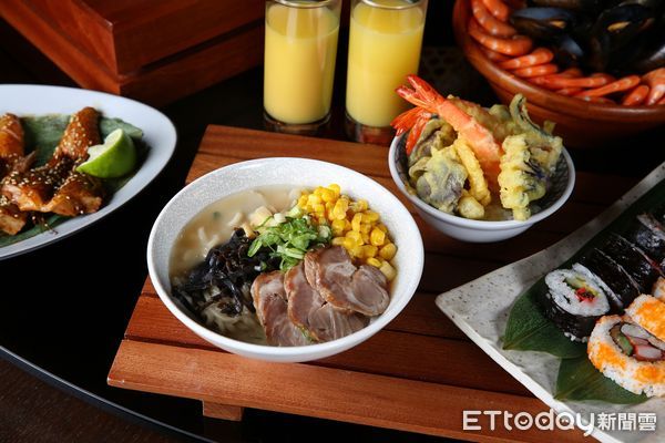 ▲台北萬豪酒店Garden Kitchen即日起至9月30日推出「和風夏宴」日式主題餐檯。（圖／台北萬豪酒店提供）