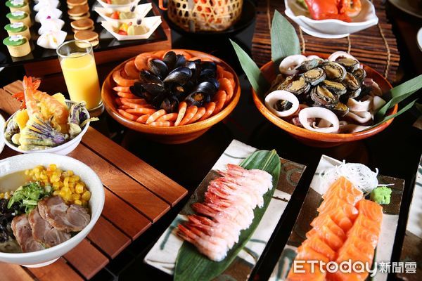 ▲台北萬豪酒店Garden Kitchen即日起至9月30日推出「和風夏宴」日式主題餐檯。（圖／台北萬豪酒店提供）