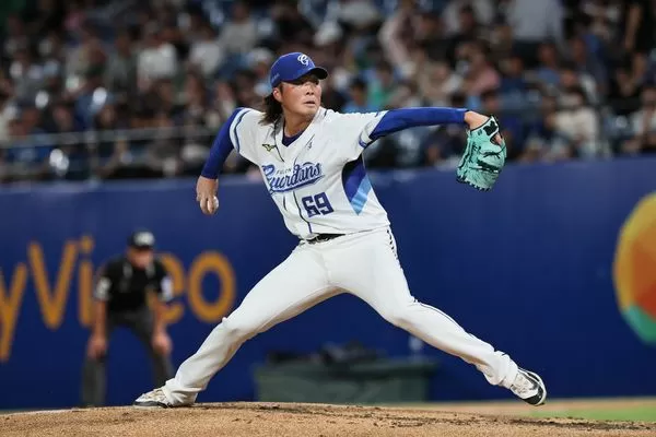 ▲▼ 鈴木駿輔            。（圖／富邦悍將提供）